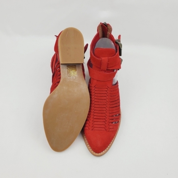 Jeffrey Campbell Red Strappy Sandals with Low Heel - Picture 7 of 12